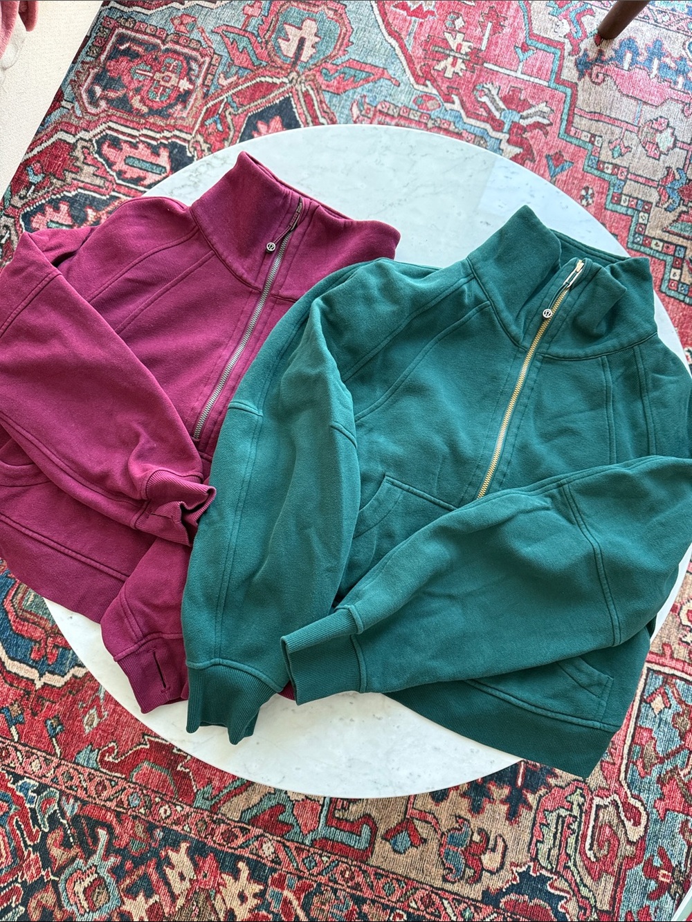 LULULEMON funnel neck scubas